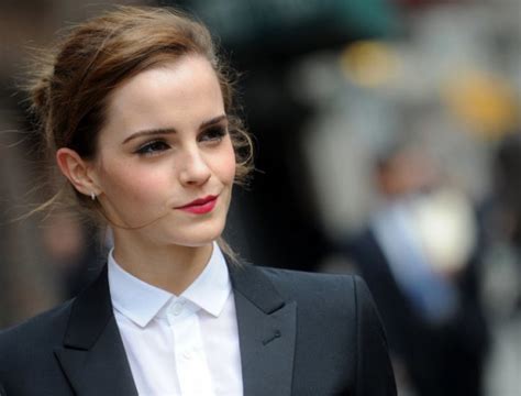 15 Pictures Of Emma Watson That Are Mind